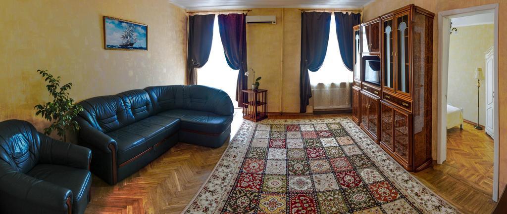 Comfort Near Opera Theater Odessa Exteriör bild